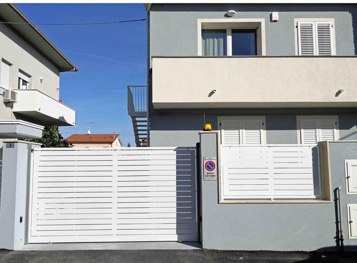 Alcivico3 Bed and Breakfast Civitanova Marche Εξωτερικό φωτογραφία