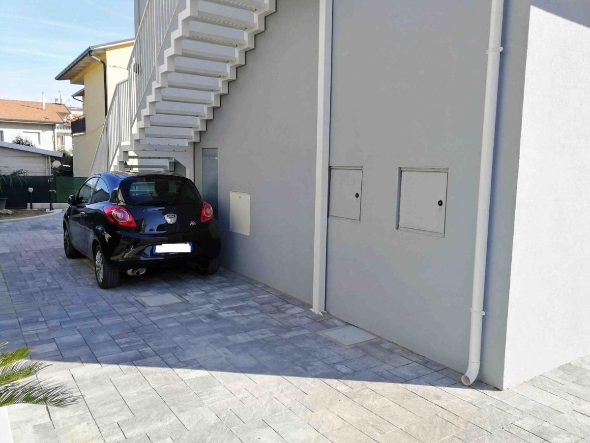 Alcivico3 Bed and Breakfast Civitanova Marche Εξωτερικό φωτογραφία